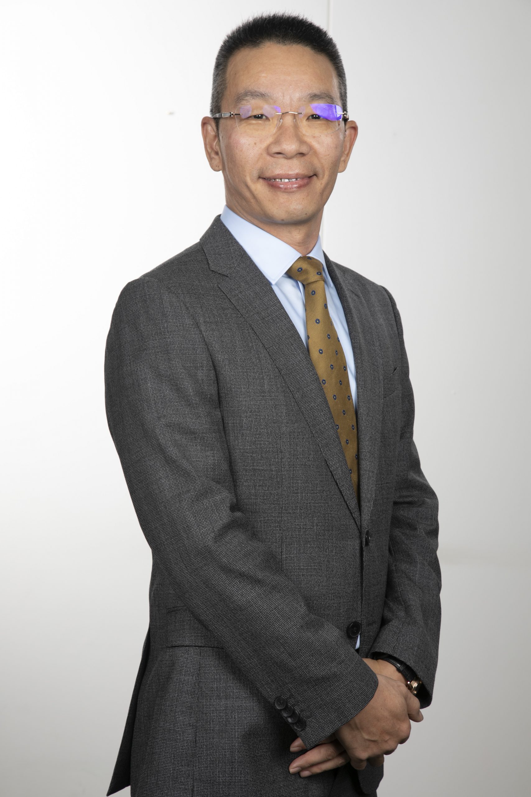 Dr Qun Yang, MD and CEO